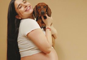 Fotos de Mujeres Embarazadas con Mascotas - Asher Moments Photo